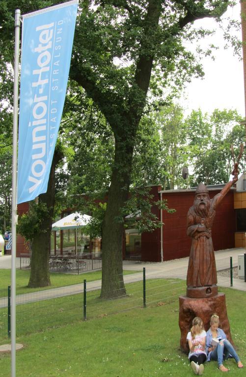 Younior-Hotel Stralsund Eksteriør bilde